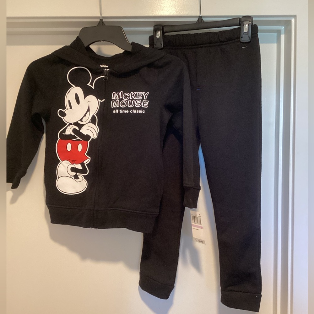 Mickey Mouse Kids 4 Piece Lounge Set - Black/Gray/Red Unisex - Picture 3 of 11
